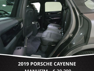 Porsche Cayenne foto 9