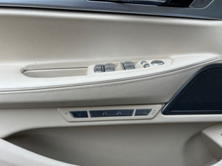 BMW 7 Series foto 15