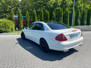 Mercedes E-Class foto 6