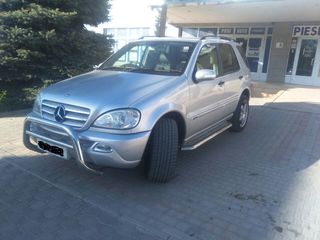 Mercedes ML Class foto 3