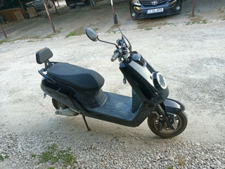 Scooter electric foto 3
