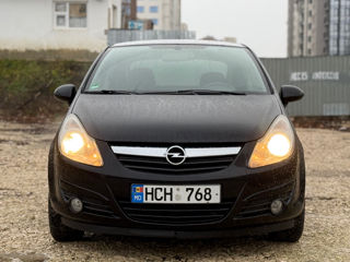 Opel Corsa foto 2