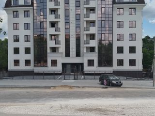 Яловень,2х комнатная,новострой. foto 1