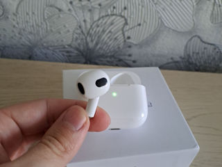 Casti AirPods 3 foto 4