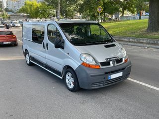 Renault Trafic foto 1