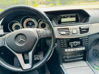 Mercedes E-Class foto 7