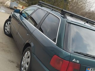 Audi A6 foto 2