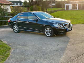 Mercedes E-Class foto 9