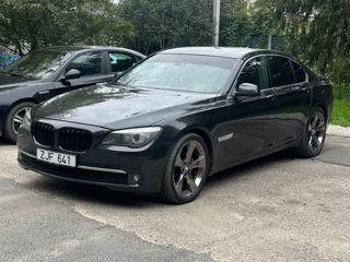 BMW 7 Series foto 4