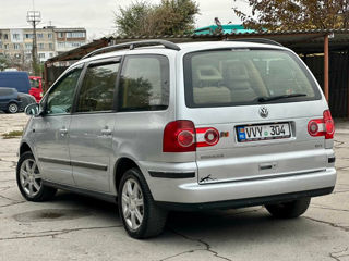 Volkswagen Sharan foto 2