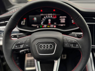 Audi SQ7 foto 10