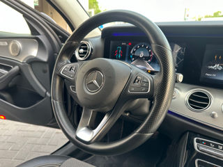 Mercedes E-Class foto 12