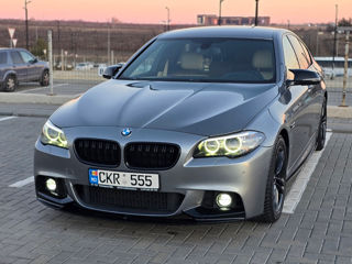 BMW 5 Series foto 3