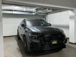 Audi RS Q8 foto 4