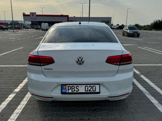 Volkswagen Passat foto 7