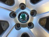 Диски с летней резиной 17" Skoda Original foto 2