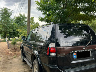 Mitsubishi Pajero Sport foto 10