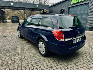 Opel Astra foto 4