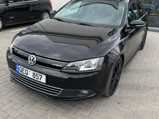 Volkswagen Jetta foto 1