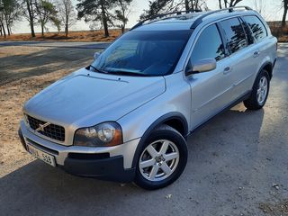 Volvo XC90 foto 1