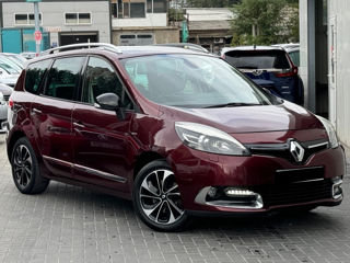 Renault Grand Scenic foto 1