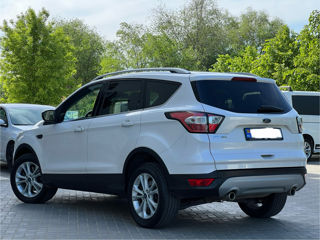 Ford Kuga foto 3