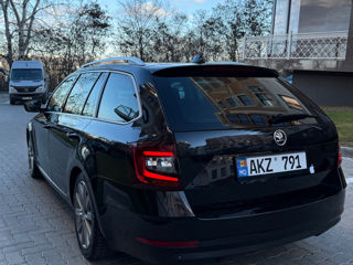 Skoda Octavia foto 3