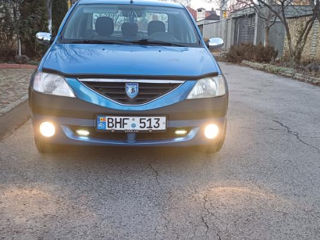 Dacia Logan foto 6