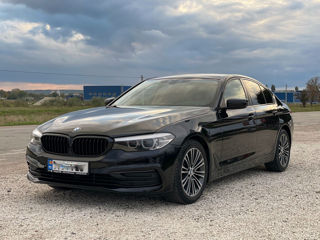 BMW 5 Series foto 2