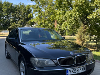 BMW 7 Series foto 1