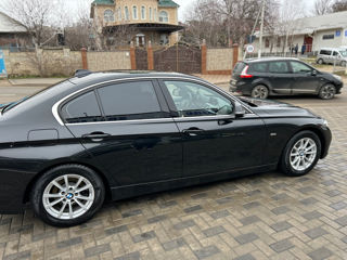 BMW 3 Series foto 4