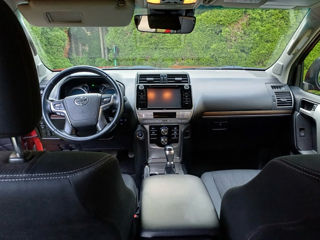 Toyota Land Cruiser Prado foto 15