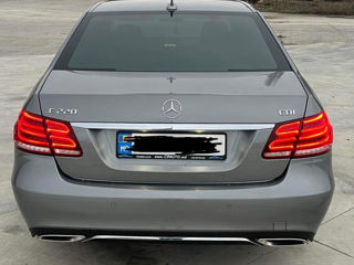 Mercedes E-Class foto 5