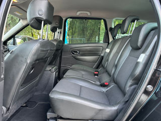 Renault Grand Scenic foto 15