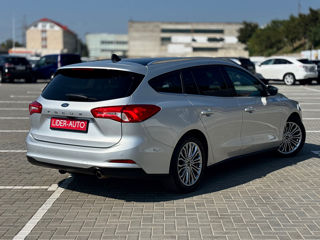 Ford Focus foto 4