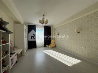 Apartament cu 2 camere, 109 m², Botanica, Chișinău foto 7