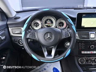 Mercedes CLS-Class foto 12