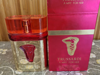 "Trussardi A Way for Her" Trussardi. 100 ml.