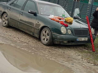 Mercedes E-Class