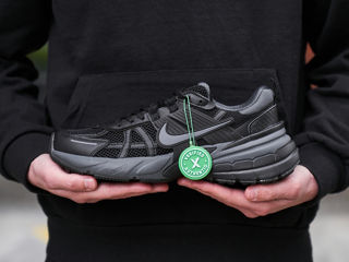 Nike V2K Runtekk Black foto 1