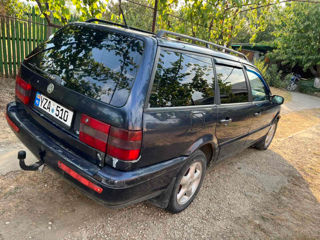 Volkswagen Passat foto 1