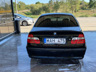 BMW 3 Series foto 1