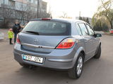 Opel Astra foto 2