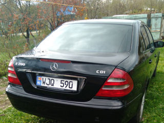 Mercedes E-Class foto 3