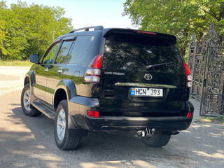 Toyota Land Cruiser Prado foto 3