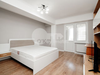 Apartament cu 2 camere, 82 m², Centru, Chișinău foto 1