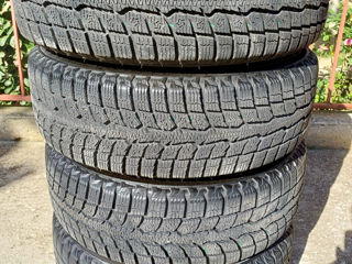 Anvelope Toyo 185/65R15 de iarna+ Jante foto 5