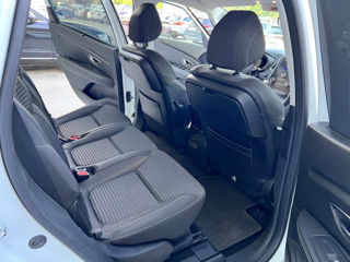 Renault Grand Scenic foto 15