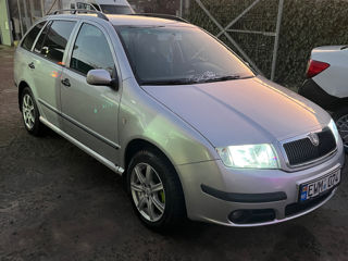 Skoda Fabia foto 3