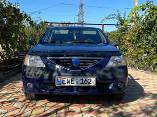 Dacia Logan foto 3